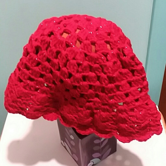 Sparkly Floppy Red Hat - Picture 1 of 2